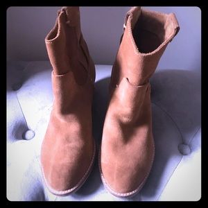 Dolce vita suede bootie